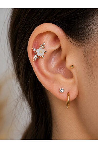 GB Sign Çiçek Tasarımlı Zirkon Taşlı Çelik Kulak Piercingi