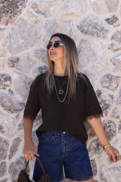 bytugcekaya Tricou cu mânecă scurtă cu dantelă maro amară