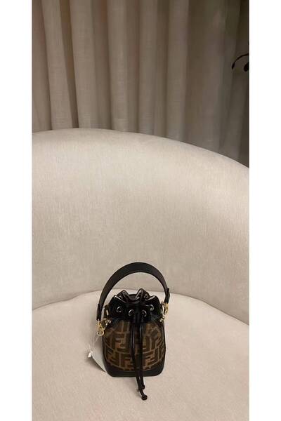 Generic Elegant women's handbag