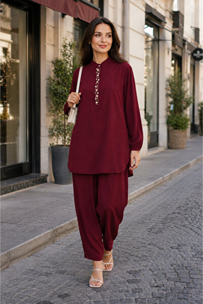 Puane Women's Collar Embroidery Detailed Trouser Suit
