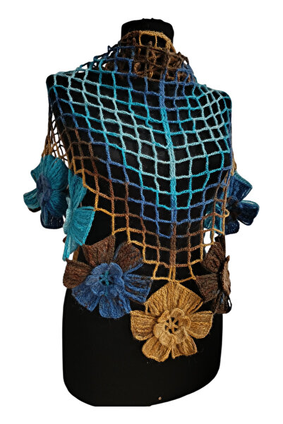 bi ters bi düz Hand-Knitted Flowered Shawl