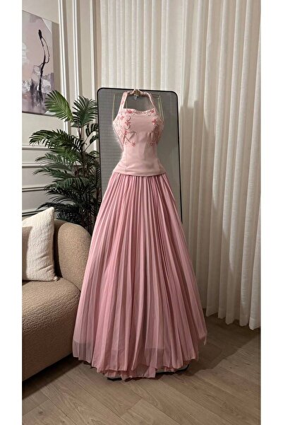 FASHION Soft Pink Dress with Halter Neck and Floral Embroidery on the Chest, ...