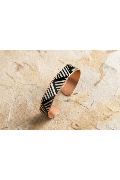Erol Bakır Copper Modern Linear Geometric Patterned Adjustable Clamp Bracelet