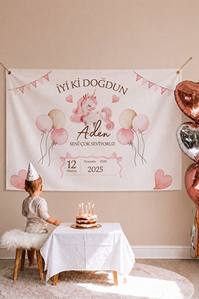 Lilabio Kişiye Özel Doğum Günü Duvar Afişi Örtüsü 100x120 Cm Büyük Boy Unicorn