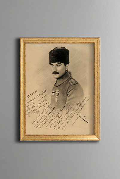 epiqart Mustafa Kemal Atatürk - Vintage Patterned Painting - Fine Model