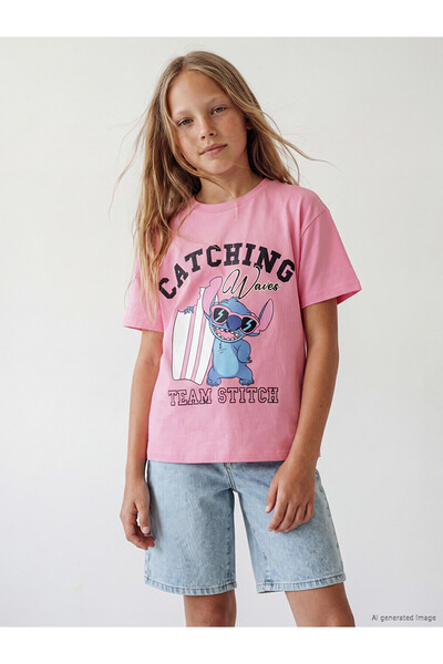 LC Waikiki Vizyon New Season Stitch Printed Girls' T-Shirt