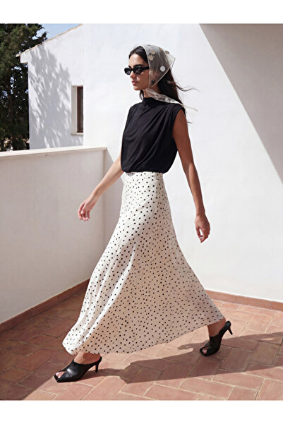 LC Waikiki Quality Pieces from Çelebi Store: Polka Dot Flared Skirt with Zipp...