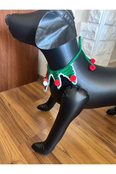 NAİLE COLLECTİON Handcrafted Crocheted Figures and Pompoms for Your Patili Friends - with Laces - Cat and Dog Accessories.