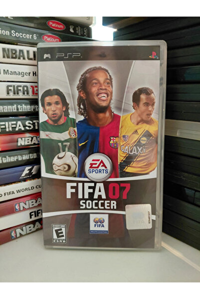 Plakperest FIFA 07 – Soccer - PSP Oyun