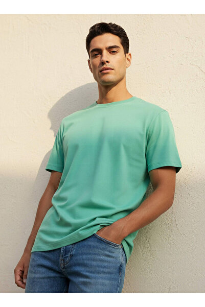 FAV Men Relaxed Fit Crew Neck Short Sleeves Jersey T-shirt