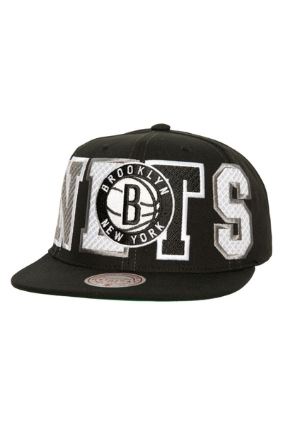 Mitchell & Ness Șapcă Varsity Bust Snapback Brooklyn Nets, neagră, ajustabilă.