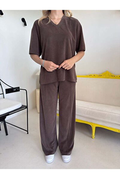 Bade Butik Coffee V-Neck T-Shirt Pants Set