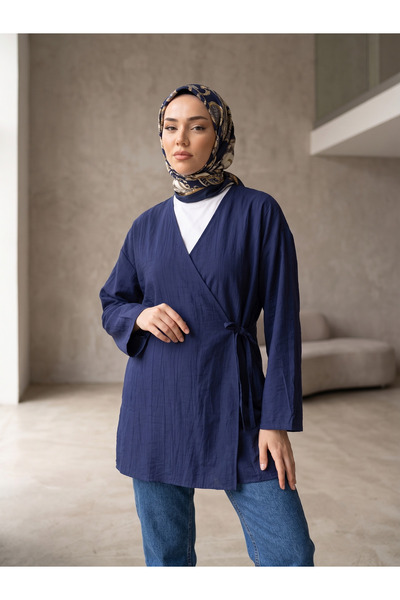 Foremia Side-Tie Strawberry Tunic-Navy Blue