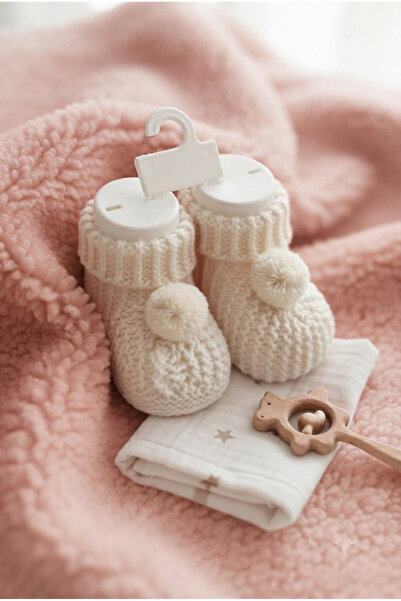 Lumie Bebek Patiği-Ponponlu Triko Bebek Patik,Krem Patik