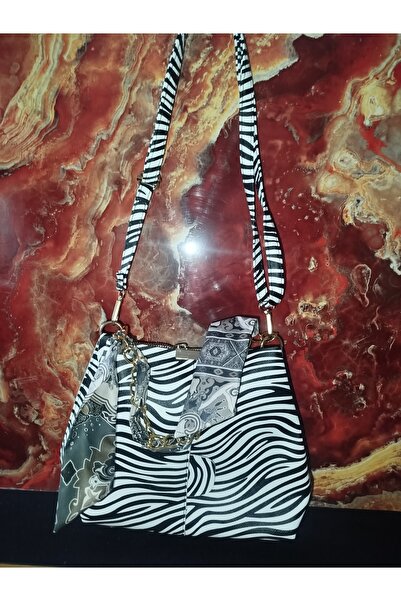 Zebra Tarz Fularlı Omuz Çantası