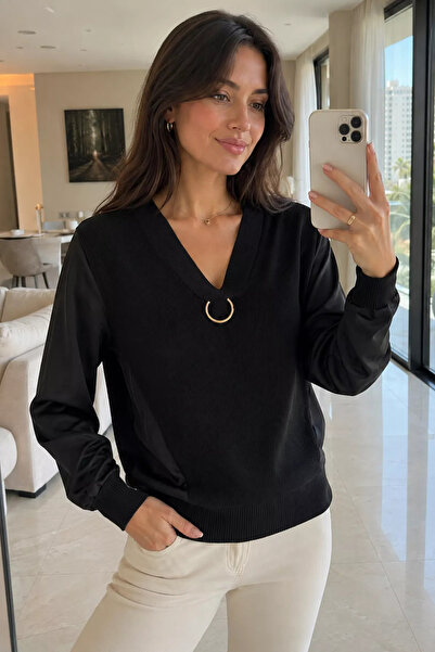 Aryena Black Gülseli Women's V-Neck Gold Buckle Detailed Embellished Blouse