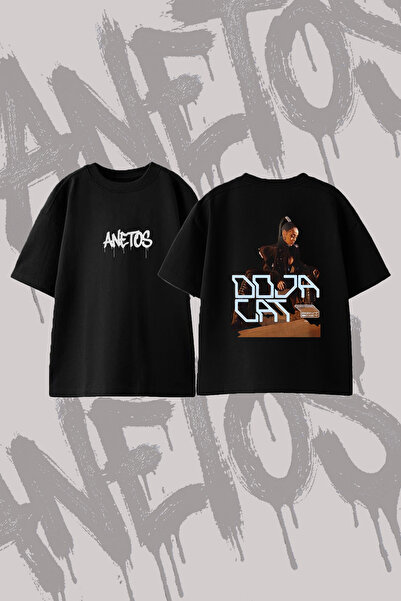 Anetos تي شيرت Doja Cat_3 ذو تصميم مطبوع وياقة دائرية كبيرة الحجم باللون الأسود
