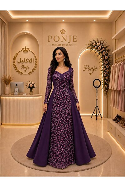 GFXM An Evening Gown That Tells a Story of Luxury and Elegance...