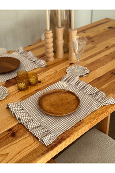KaiAtelier 4-Piece Sienna Linen Set with Ruffle Detail on Both Ends, American...