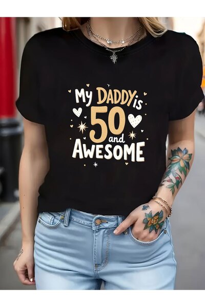 12 HERTZ تي شيرت نسائي بطبعة "My Daddy Is & Awesome" لمناسبة عيد ميلاده الخام...