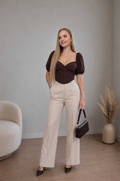 A.P Boutique Top corset maro cu mâneci bufante