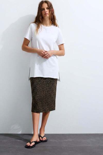 COTENCONCEPT Round Neck Women's T-Shirt with Side Slits