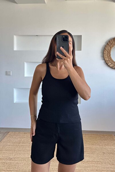 butikhola قميص رياضي أسود بياقة على شكل حرف U وحزام