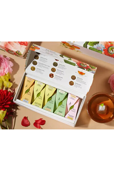 Tea Forte Ceai Jubilee cu Panglică Mică – Cutie cu 10 piramide de ceai