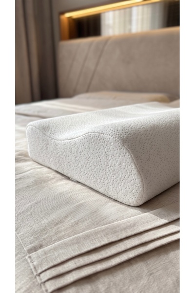 VİSCOHAPPY Ortopedik %100 Visco Boyun Yastığı 32x50x12 cm Boyun Düzleşmesine Destekli Lüks Yastık