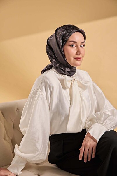 Silk Home وشاح تويل إيبك بلوم أسود 90x90