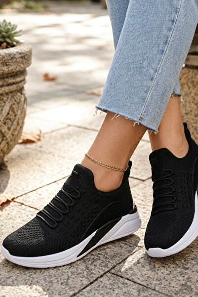 Siyah Beyaz Günlük Sneaker Ayakkabı