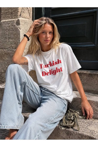 BUTİK TUANA Trend Turkish Delight Baskılı Beyaz Oversize Tişört | Rahat Kesim...