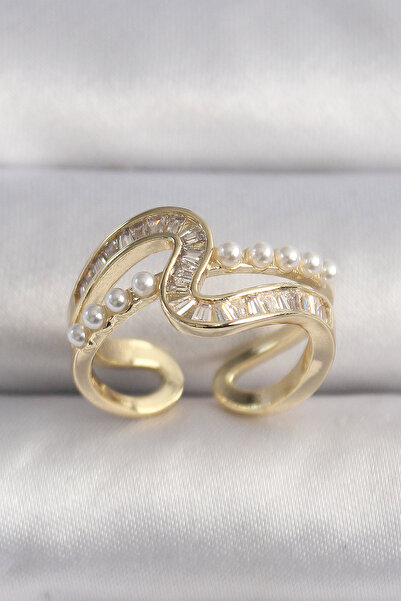 Mega Bazaar Brass Gold Color Zircon Stone Pearl Detail Vip Series Women's Ring
