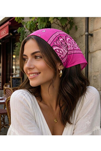 MutluBiDünya Etnik Desen Kare Pamuklu Bandana Fular