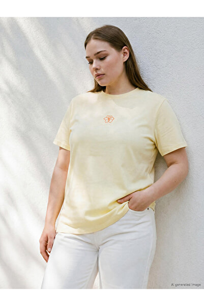 LC Waikiki Trendlucky Plus Size with Difference Women's 100% Cotton T-Shirt