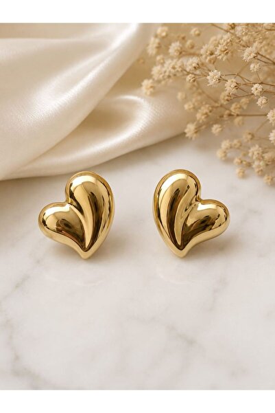 CM Jewelry أقراط من الفولاذ الذهبي مع تفاصيل القلب
