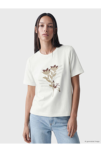 LC Waikiki White Embroidered Soft Touch Women's T-Shirt