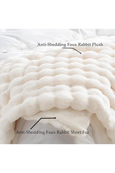 GENERAL BENVWE Faux Fur Throw Blanket Bubble Fleece Blanket, Soft and Thick P...
