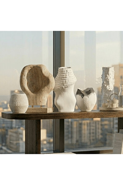 UTTERMOST مزهرية