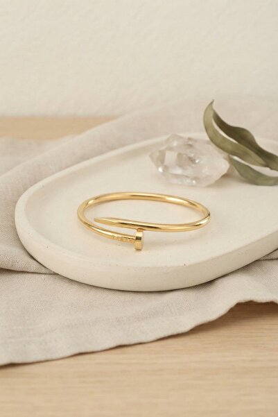 Clariss Gold Colored Nail Model Bracelet - Steel