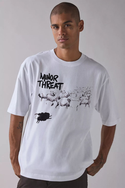 Tee&more. Unisex Oversize Minor Threat Printed Premium T-Shirt