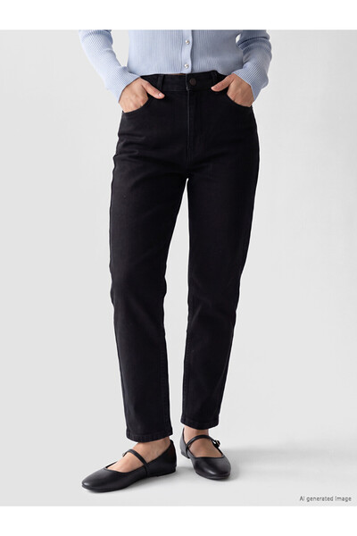 LC Waikiki LCW Jeans Siyah Petite Mom Fit Kadın Jean Pantolon