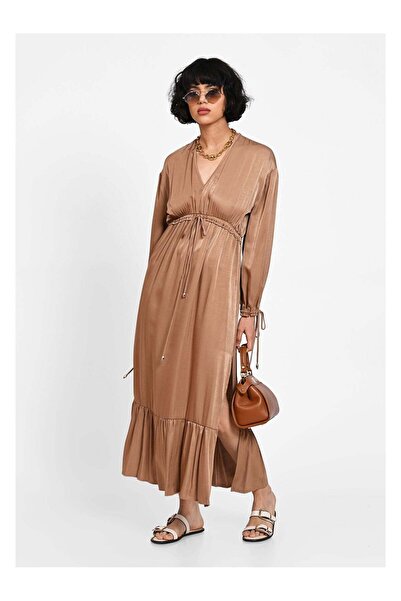 SimpleFind Rochie lunga boho cu decolteu in V Camel