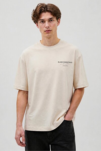 BLANK ESSENTIALS Men Crew Neck Short Sleeve Brand Logo T-Shirt, Light Beige