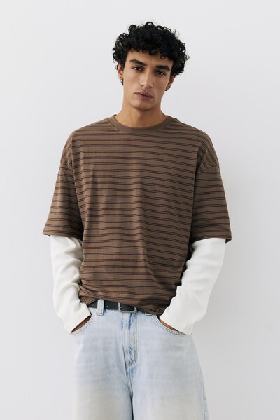 Pull & Bear Çift katmanlı uzun kollu tişört