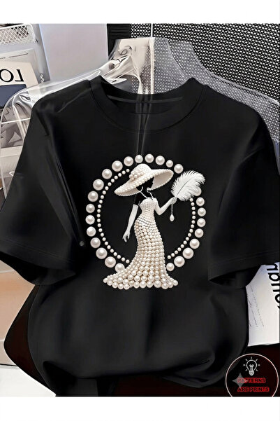 one button İnci Şapka Ve Kuş Tüyü Detay Baskılı Premium Oversize T-shirt