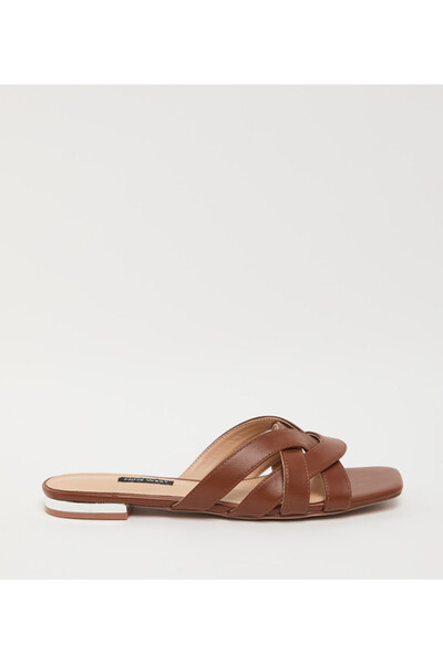 Nine West صندل نسائي بلون بني فاتح
