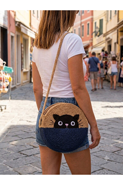 MEGAHAN BOUTIQUE Megahan Hand-Knitted Paper Ip Teddy Bear Shoulder Bag