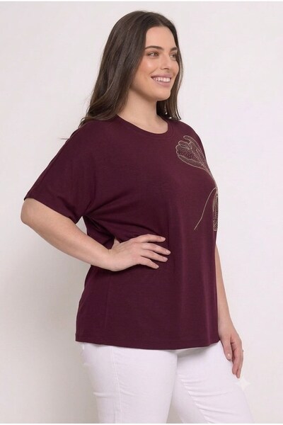 Koza Butik Women's Plus Size Short Sleeve Crew Neck Embroidery and Stone Detail Blouse 2054-26