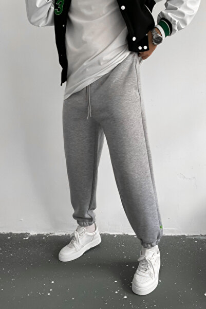 STRAVON Baggy Cut Sweatpants with Elastic Cuffs for Winter